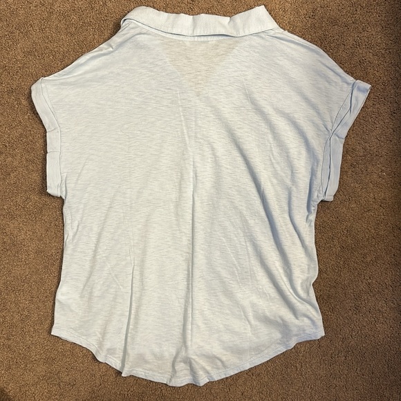 Women’s Lucky Brand Button Up - Picture 3 of 3